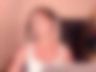 ElenoraWillinghurst's Live Sex Cam Show