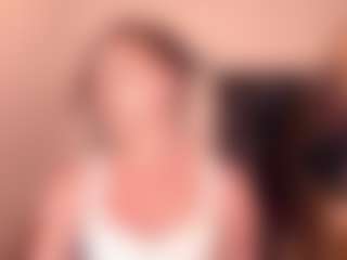 ElenoraWillinghurst's Live Sex Cam Show