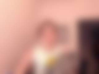 ElenoraWillinghurst's Live Sex Cam Show