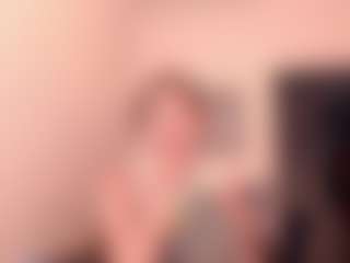 ElenoraWillinghurst's Live Sex Cam Show
