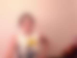 ElenoraWillinghurst's Live Sex Cam Show