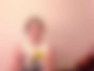 ElenoraWillinghurst's Live Sex Cam Show