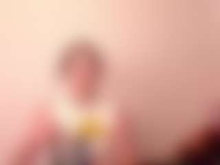 ElenoraWillinghurst's Live Sex Cam Show