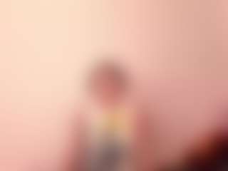 ElenoraWillinghurst's Live Sex Cam Show