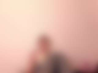 ElenoraWillinghurst's Live Sex Cam Show