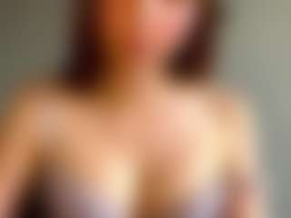 Live cam show with EmiliaShetley - Strip on camwithhim.com