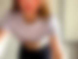 EmiliaShetley's Live Sex Cam Show