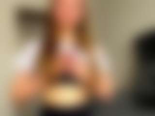 EmiliaShetley's Live Sex Cam Show