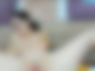 EnticingLucy's Live Sex Cam Show