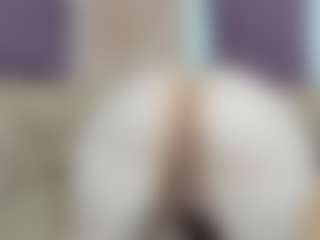 EnticingLucy's Live Sex Cam Show