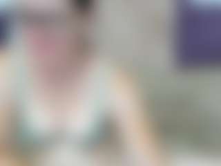 Live cam show with EnticingLucy - MILF on Cam Slut
