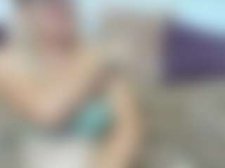 EnticingLucy's Live Sex Cam Show