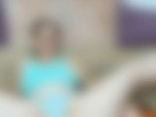 Live cam show with EnticingLucy - Big Tits on Streamer API