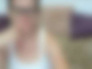 EnticingLucy's Live Sex Cam Show