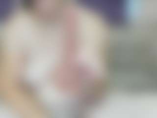 Live cam show with EnticingLucy - Tease Mature on Soda Cam