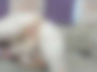 EnticingLucy's Live Sex Cam Show