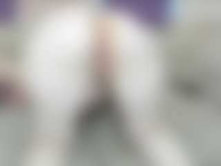 EnticingLucy's Live Sex Cam Show