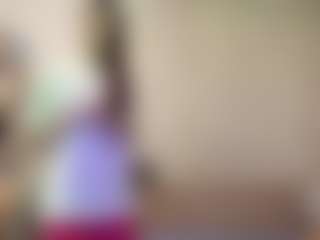 Live cam show with JanaeGwin - Brown Eyes on CamClone