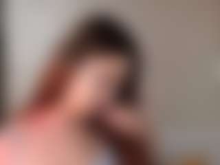 Live cam show with JanaeGwin - Solo on TeamSkeetLive
