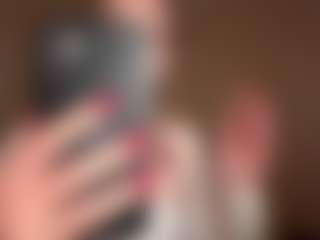 JaquelynCorolis's Live Sex Cam Show