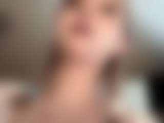 Live cam show with JaquelynCorolis - Bedroom on nudelive.tv