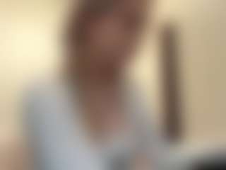 Live cam show with JaquelynCorolis - Skinny on nudelive.tv
