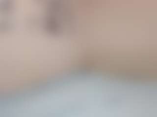 Live cam show with JeseniaCerrato - Cowgirl on CamwithHer