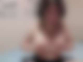 Live cam show with JeseniaCerrato - Grey on Uber Horny
