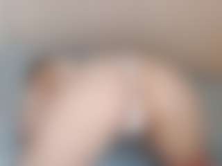 Live cam show with JeseniaCerrato - Big Tits on Camming Site