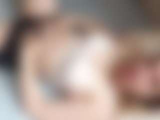 Live cam show with JeseniaCerrato - Gray Eyes on Camsoda