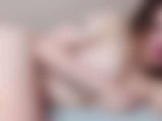 Live cam show with JeseniaCerrato - Grey on Camsoda