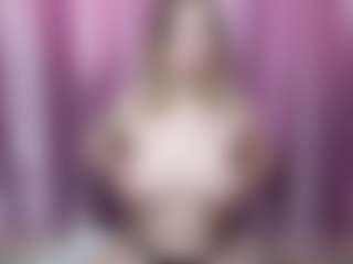 Live cam show with JeseniaCerrato - Grey on MyBangCams
