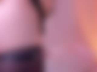 Live cam show with lana-moont - Teen (18+) on SinfulBabes