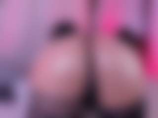 lana-moont's Live Sex Cam Show