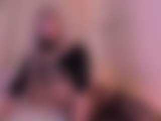 Live cam show with lana-moont - No Smoking on Camming Site