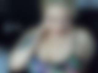 Live cam show with lumme - Blonde Hair on Soda Cam