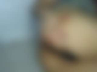Live cam show with lumme - Fingering MILF on hrnylive.com