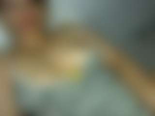 Live cam show with lumme - Fingering MILF on Livezox