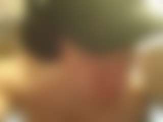 Live cam show with Nolliee - Beardy on Camsoda