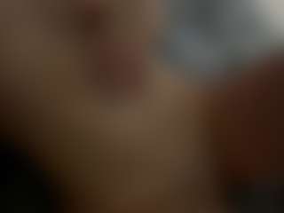 PeachyVibes's Live Sex Cam Show