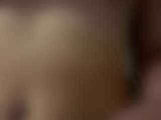 PeachyVibes's Live Sex Cam Show
