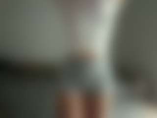 PeachyVibes's Live Sex Cam Show