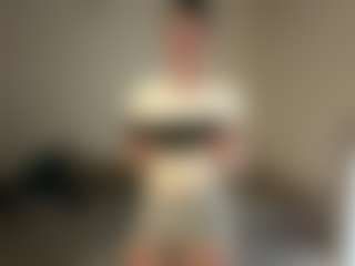 PeachyVibes's Live Sex Cam Show