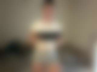 PeachyVibes's Live Sex Cam Show