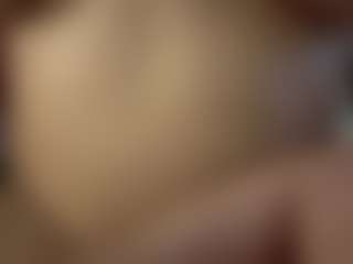 PeachyVibes's Live Sex Cam Show
