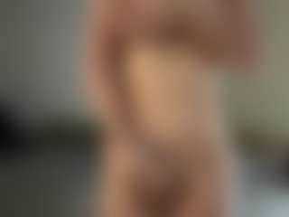 PeachyVibes's Live Sex Cam Show