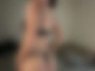 PeachyVibes's Live Sex Cam Show