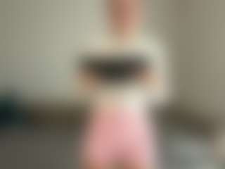 PeachyVibes's Live Sex Cam Show