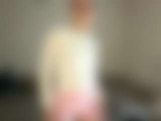 PeachyVibes's Live Sex Cam Show