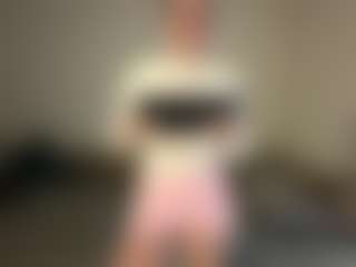 PeachyVibes's Live Sex Cam Show